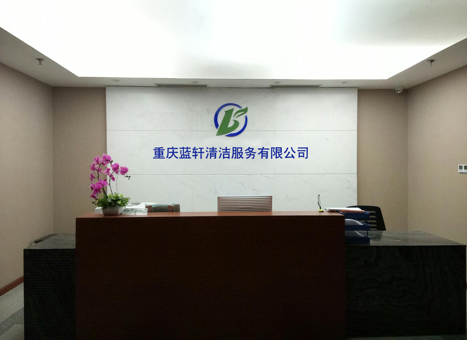 如何清洗沙發(fā)？